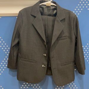Boutique suit for boys